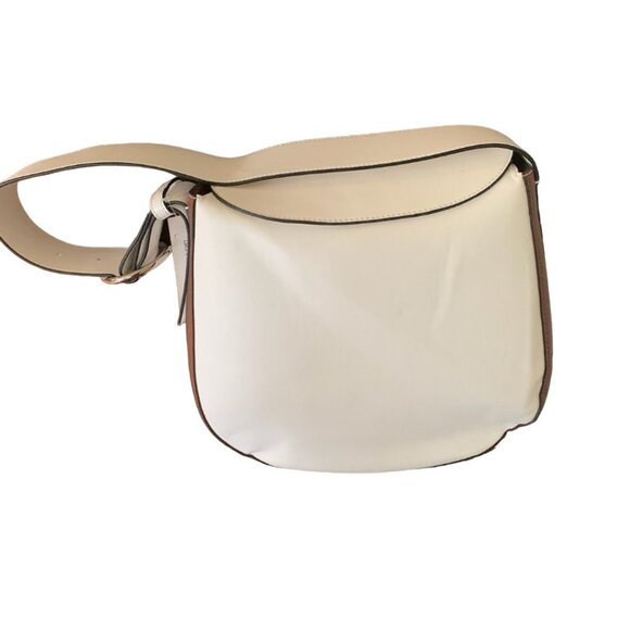 NWT FRENCH CONNECTION OLIVIA LEATHER BUCKET PURSE - WHITE NUTMEG - Picture 4 of 10